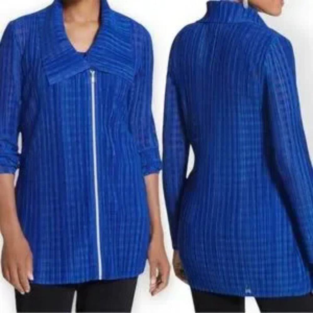 Chico’s Travelers Collection Blue Pleated Zip Up Jacket 0548